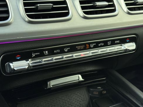 Used 2024 Mercedes-Benz GLE 350 4MATIC image 24