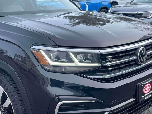 Used 2021 Volkswagen Atlas Cross Sport SEL R-Line image 10