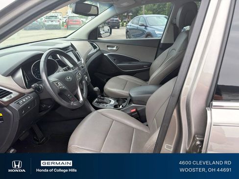 Used 2017 Hyundai Santa Fe Sport FWD image 14