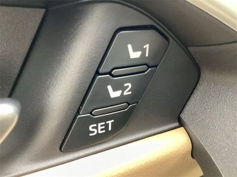 New 2025 Toyota RAV4 XLE Premium image 31