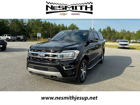 Used 2023 Ford Expedition Max Limited AWD/4WD image 1