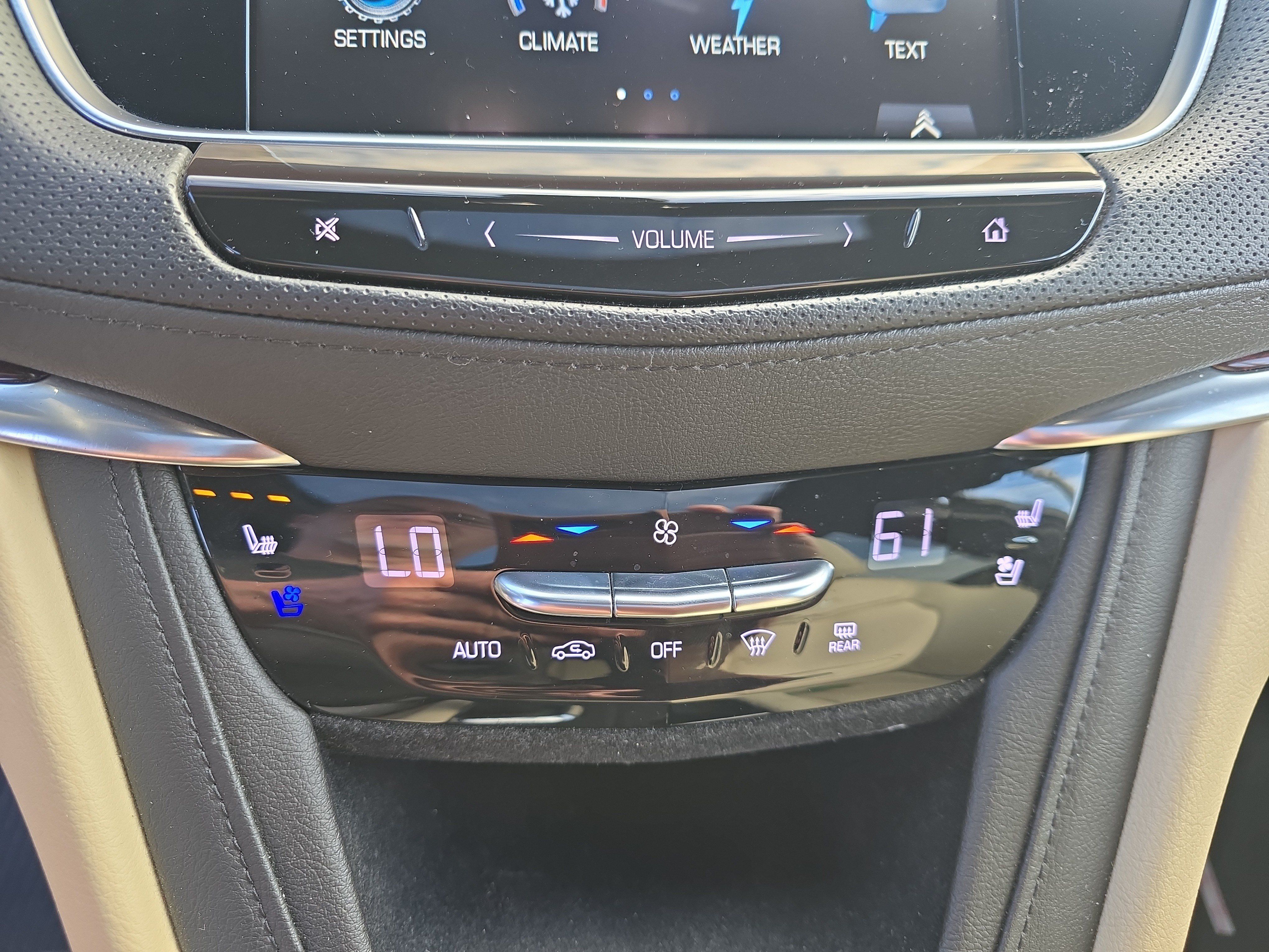 Used 2019 Cadillac XT5 Premium Luxury AWD/4WD image 35