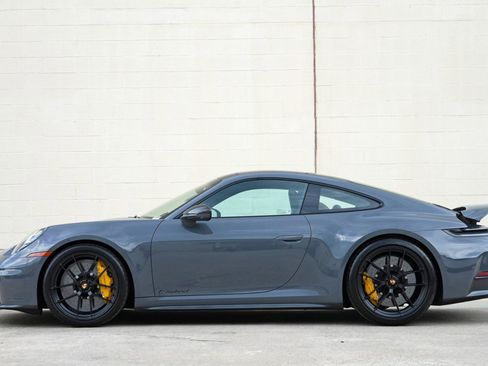 Used 2025 Porsche 911 Carrera 4 GTS AWD/4WD image 9