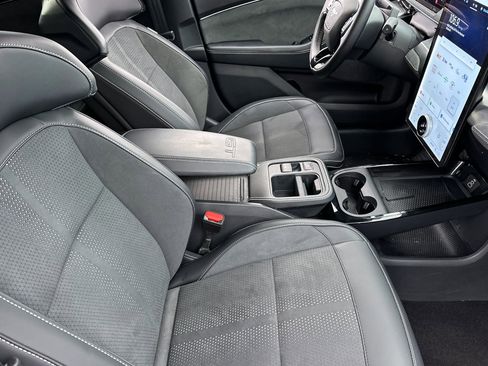 Used 2025 Ford Mustang Mach-E GT image 15