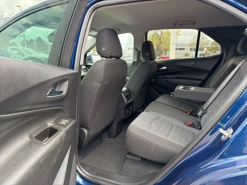 Used 2023 Chevrolet Equinox LT AWD/4WD image 13