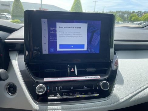Used 2024 Toyota Corolla SE FWD image 22