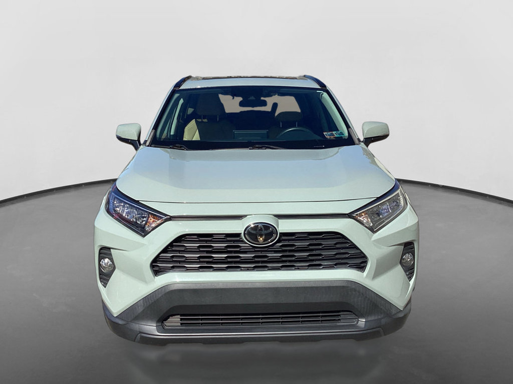 Used 2020 Toyota RAV4 XLE Premium AWD/4WD image 2