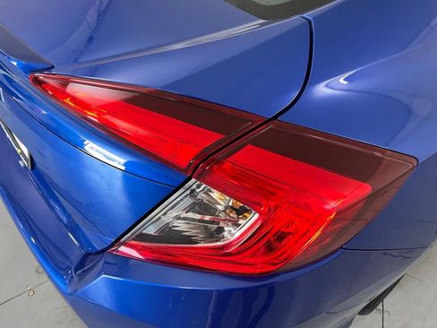 Used 2018 Honda Civic EX-T image 44