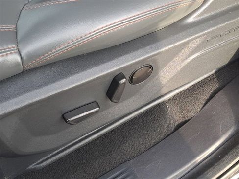 Certified 2025 Ford Expedition Active image 23