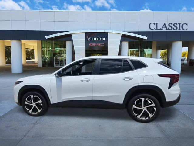 Used 2025 Chevrolet Trax RS w/ Driver Confidence Package FWD image 6