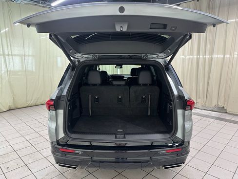 Used 2025 Buick Enclave Sport Touring image 8