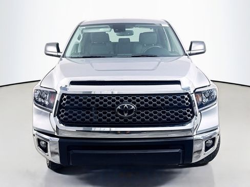 Used 2021 Toyota Tundra SR5 RWD image 2