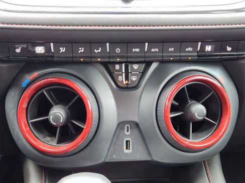 Used 2023 Chevrolet Blazer RS image 19