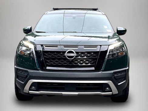 Used 2025 Nissan Pathfinder Rock Creek AWD/4WD image 3