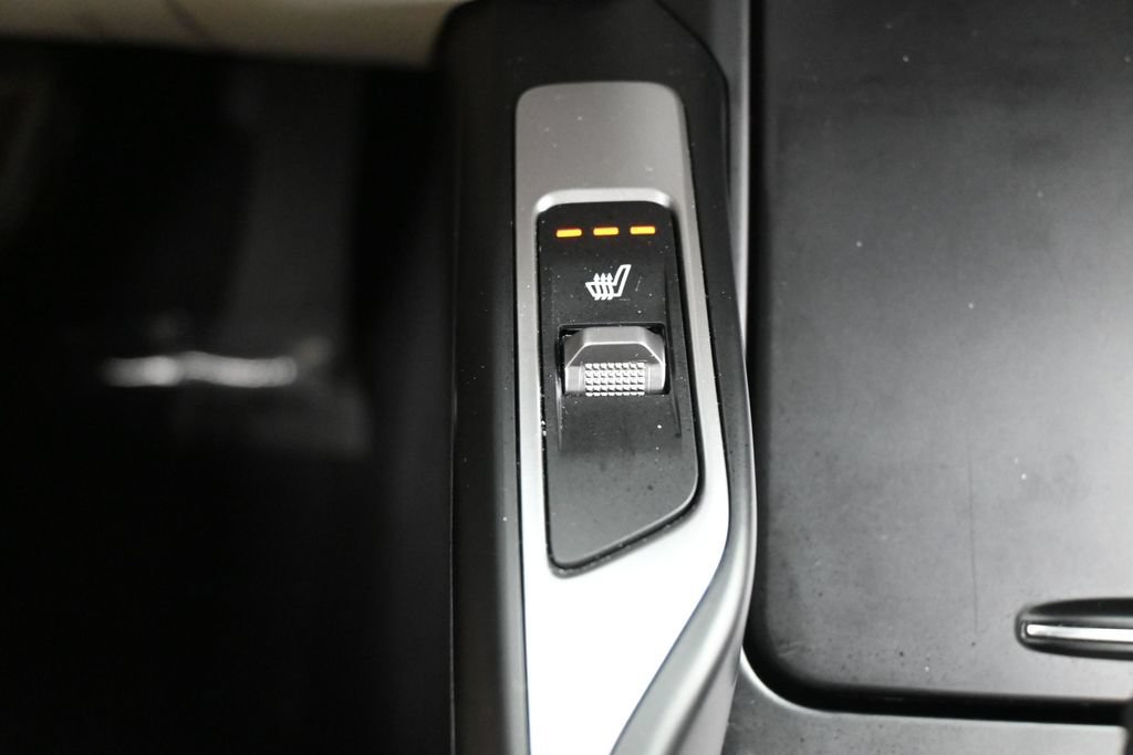 Used 2023 Kia Sorento S w/ Panoramic Sunroof Package FWD image 23