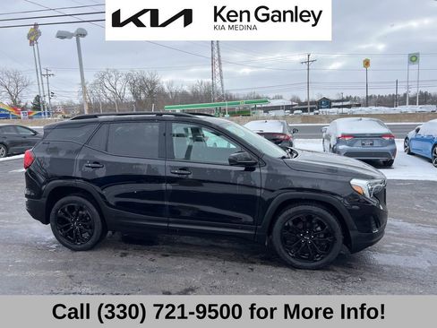 Used 2020 GMC Terrain SLE w/ Driver Convenience Package image 7