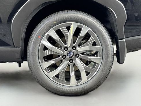New 2025 Subaru Forester Touring image 32