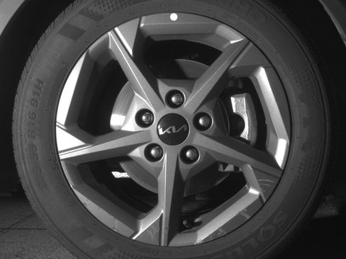 Used 2025 Kia K4 LXS image 13