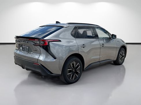 New 2026 Subaru Solterra AWD/4WD image 3
