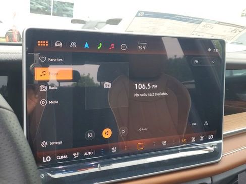New 2026 Volkswagen Tiguan SEL R-Line AWD/4WD image 19