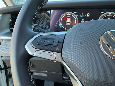 New 2026 Volkswagen Tiguan S image 16