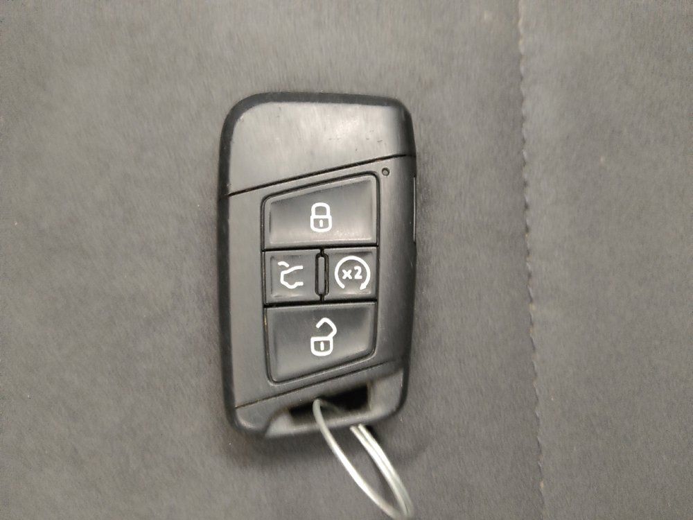 Used 2023 Volkswagen Taos SE w/ Black Wheel Package FWD image 32