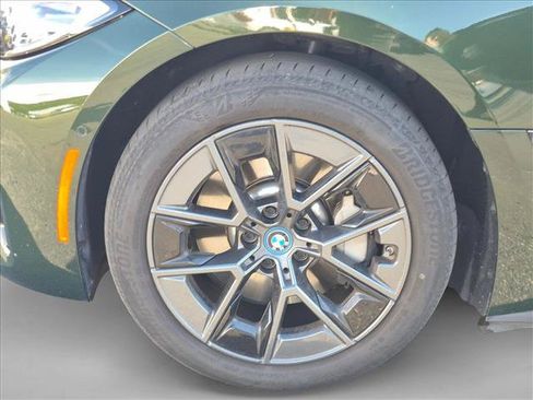 Used 2023 BMW i4 eDrive40 RWD image 23
