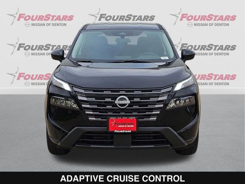 New 2026 Nissan Rogue SV FWD image 10