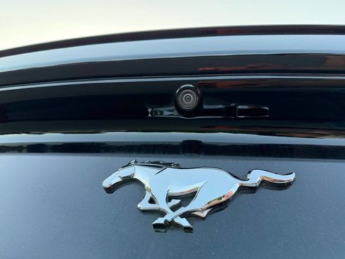Used 2016 Ford Mustang Premium RWD image 19