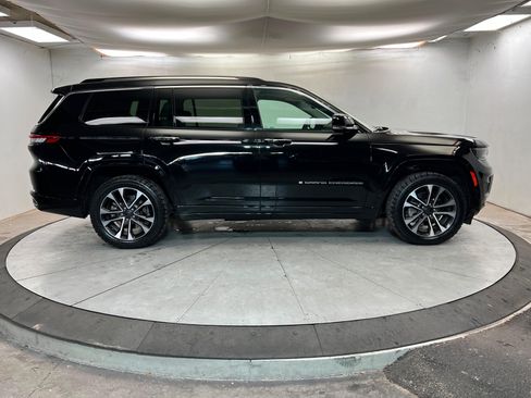 Used 2022 Jeep Grand Cherokee L Overland image 7