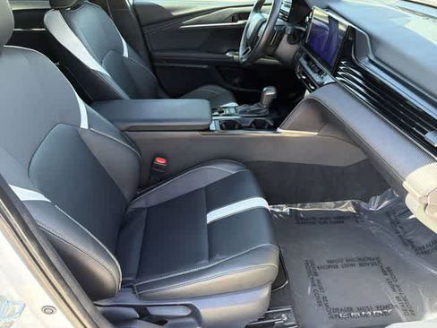 Used 2025 Toyota Camry SE w/ Multimedia Upgrade Package FWD image 19