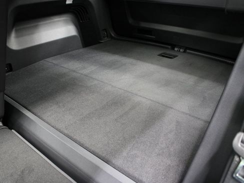 Used 2024 Volkswagen Atlas Cross Sport SEL Premium R-Line image 12