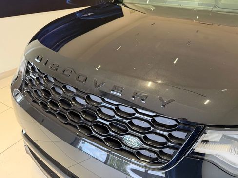 New 2025 Land Rover Discovery Dynamic SE AWD/4WD image 9
