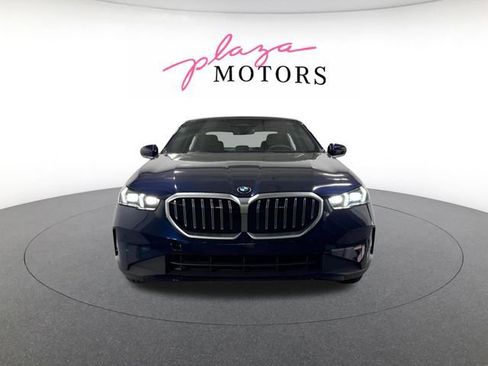 New 2026 BMW 530i xDrive w/ Premium Package AWD/4WD image 8