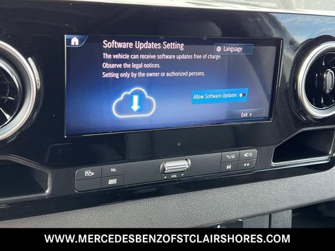 New 2025 Mercedes-Benz Sprinter 2500 image 28