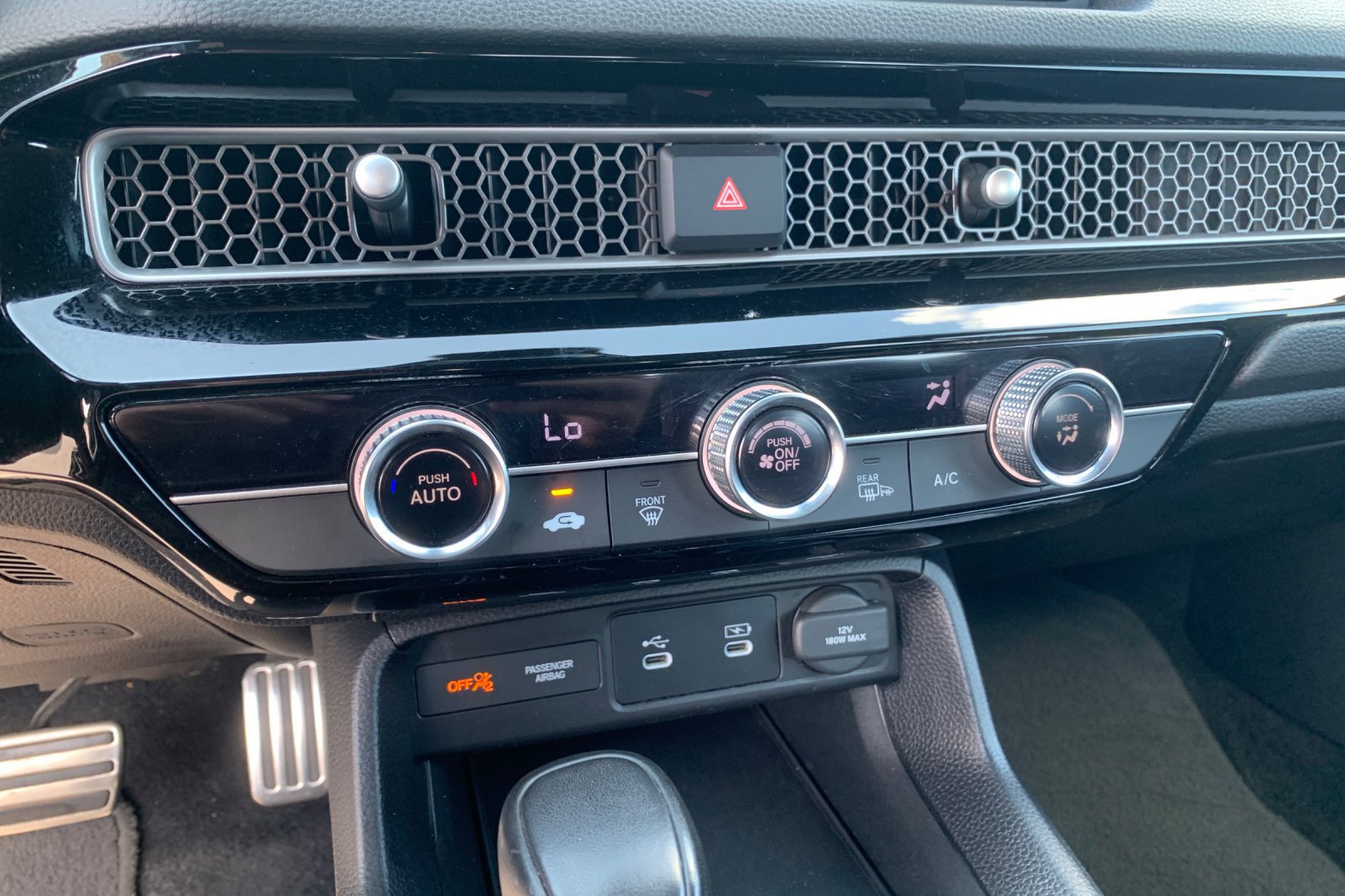 Certified 2025 Honda Civic Sport image 24