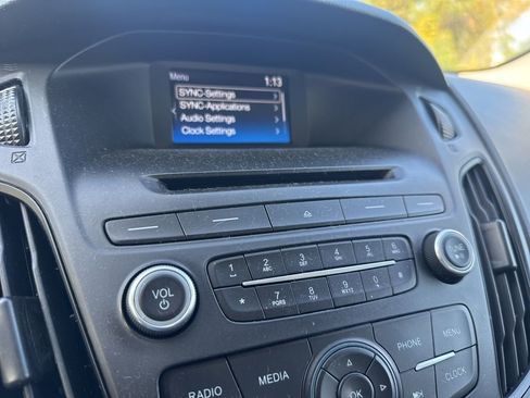 Used 2017 Ford Focus S image 24