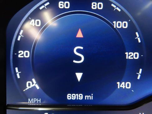 Used 2025 Chevrolet Silverado 1500 ZR2 w/ Technology Package image 12