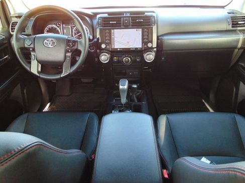 Used 2024 Toyota 4Runner TRD Off-Road Premium AWD/4WD image 22