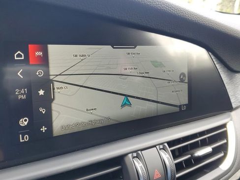 New 2023 Alfa Romeo Giulia Sprint image 9