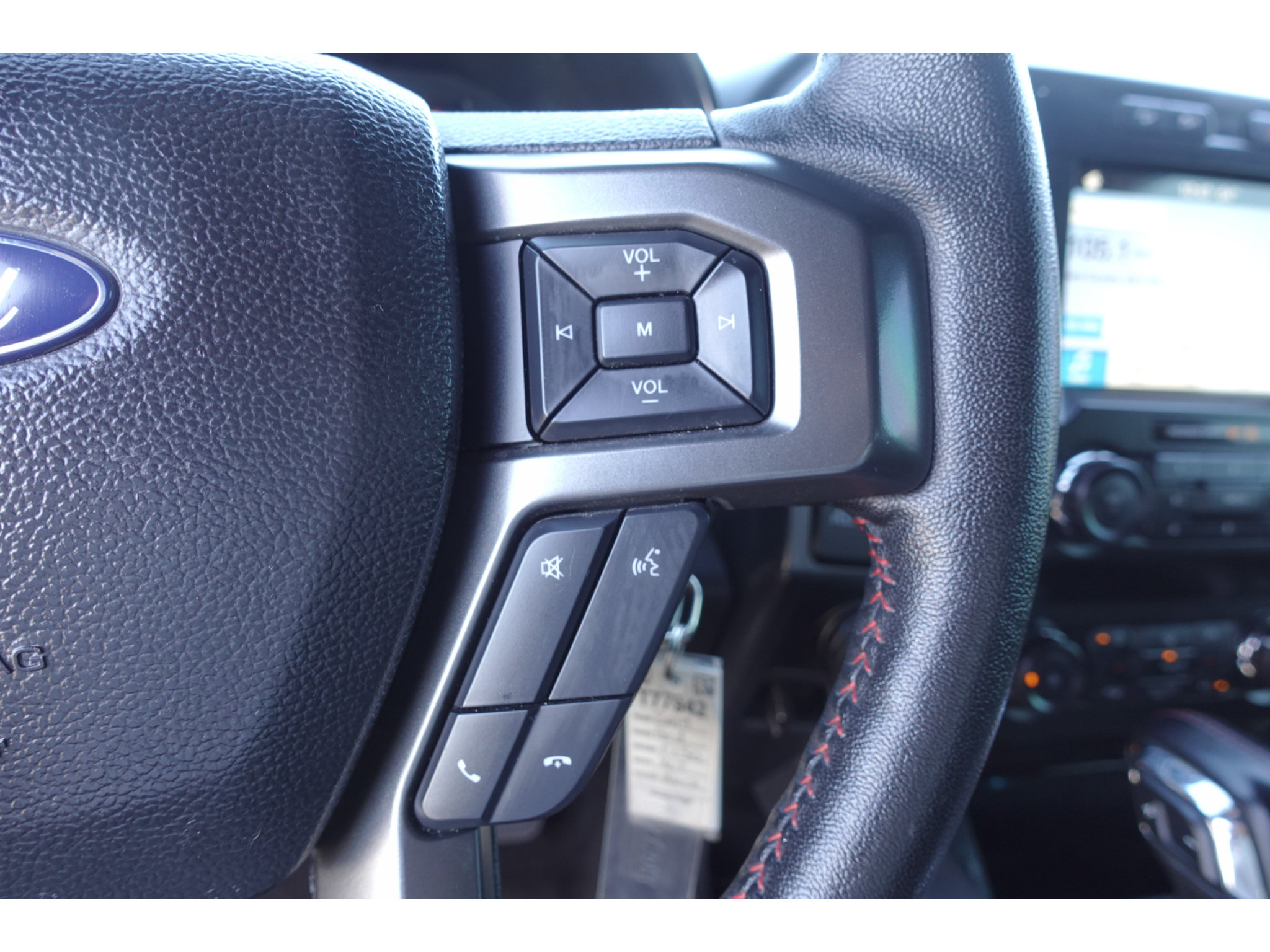 Used 2019 Ford F150 XLT w/ Equipment Group 302A Luxury AWD/4WD image 15