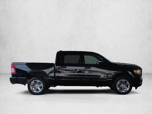 Used 2022 RAM 1500 Big Horn AWD/4WD image 4