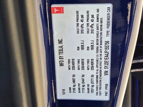 Used 2018 Tesla Model 3 Long Range image 15