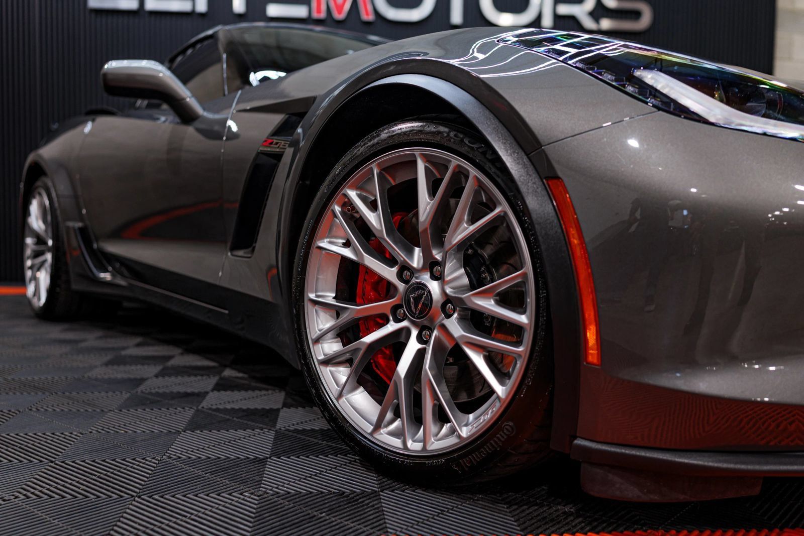 Used 2016 Chevrolet Corvette Z06 w/ 2LZ Preferred Equipment Group RWD image 5