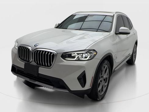 Used 2023 BMW X3 sDrive30i w/ Convenience Package RWD image 4