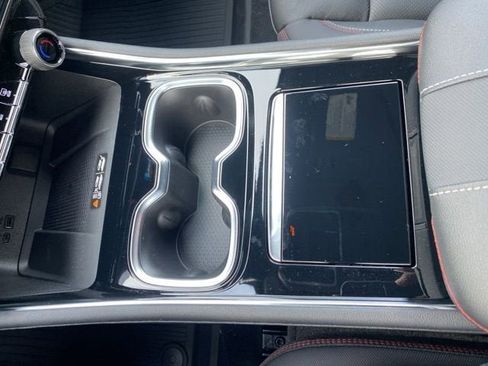 New 2026 Chevrolet Traverse RS w/ LPO, Floor Liner Package FWD image 26