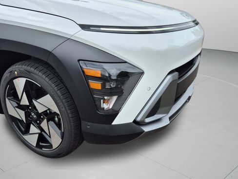 New 2026 Hyundai Kona Limited FWD image 35