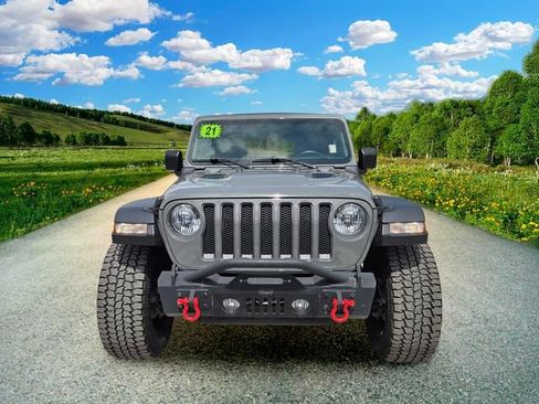 Used 2021 Jeep Wrangler Unlimited Rubicon AWD/4WD image 8
