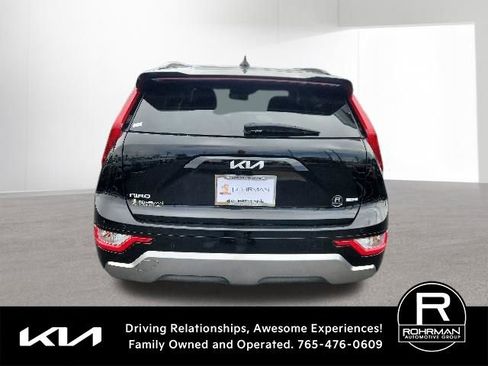 Certified 2025 Kia Niro EX Touring FWD image 5