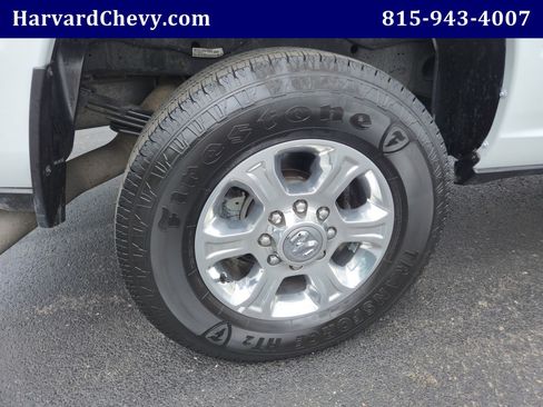 Used 2024 RAM 3500 Big Horn AWD/4WD image 43